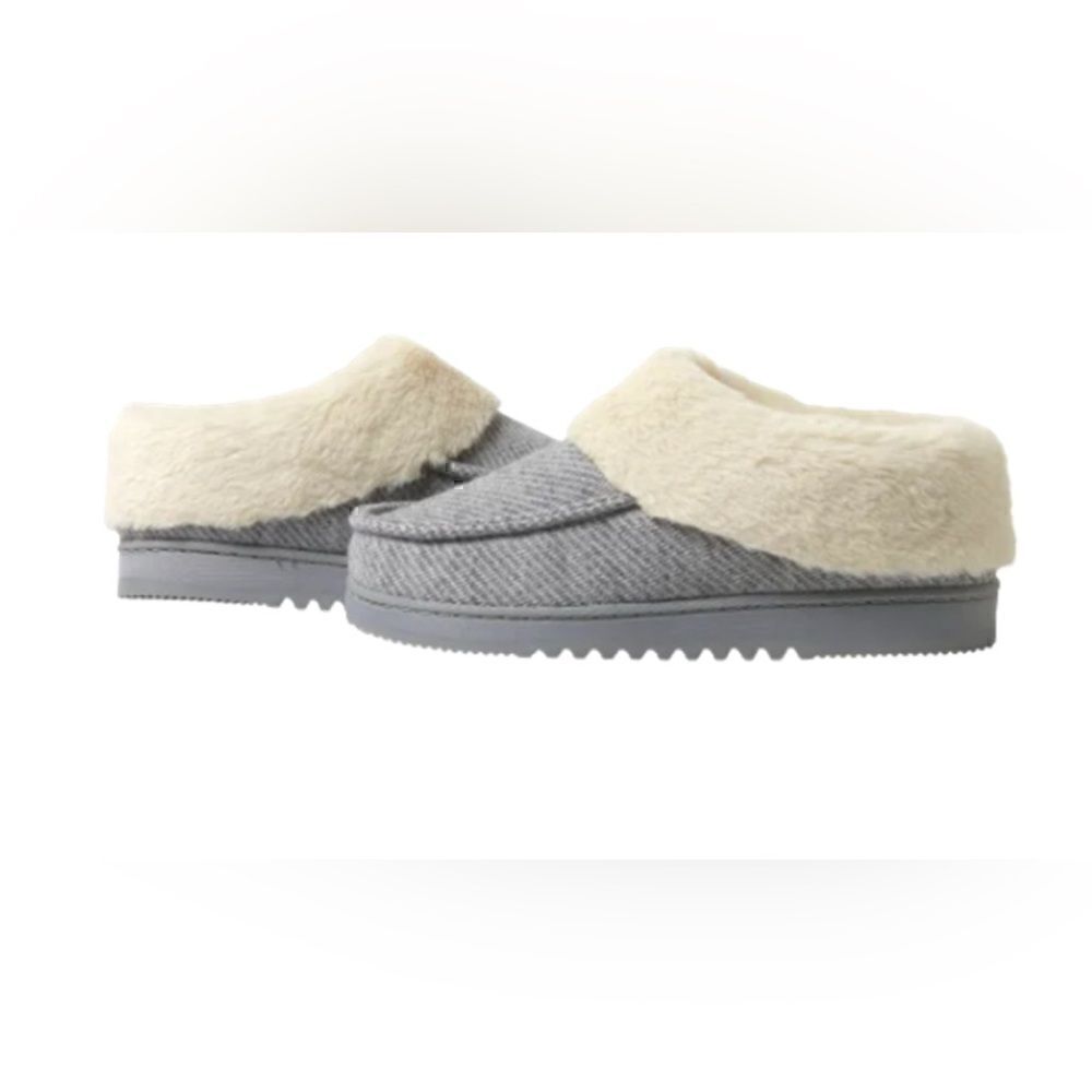 Dearfoams Women's Memory Foam Insole Indoor/Outdoor Slippers Grey - Picture 7 of 8